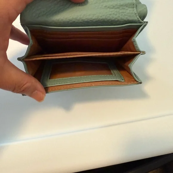 HOBO Mint Leather Wallet - Picture 3 of 5
